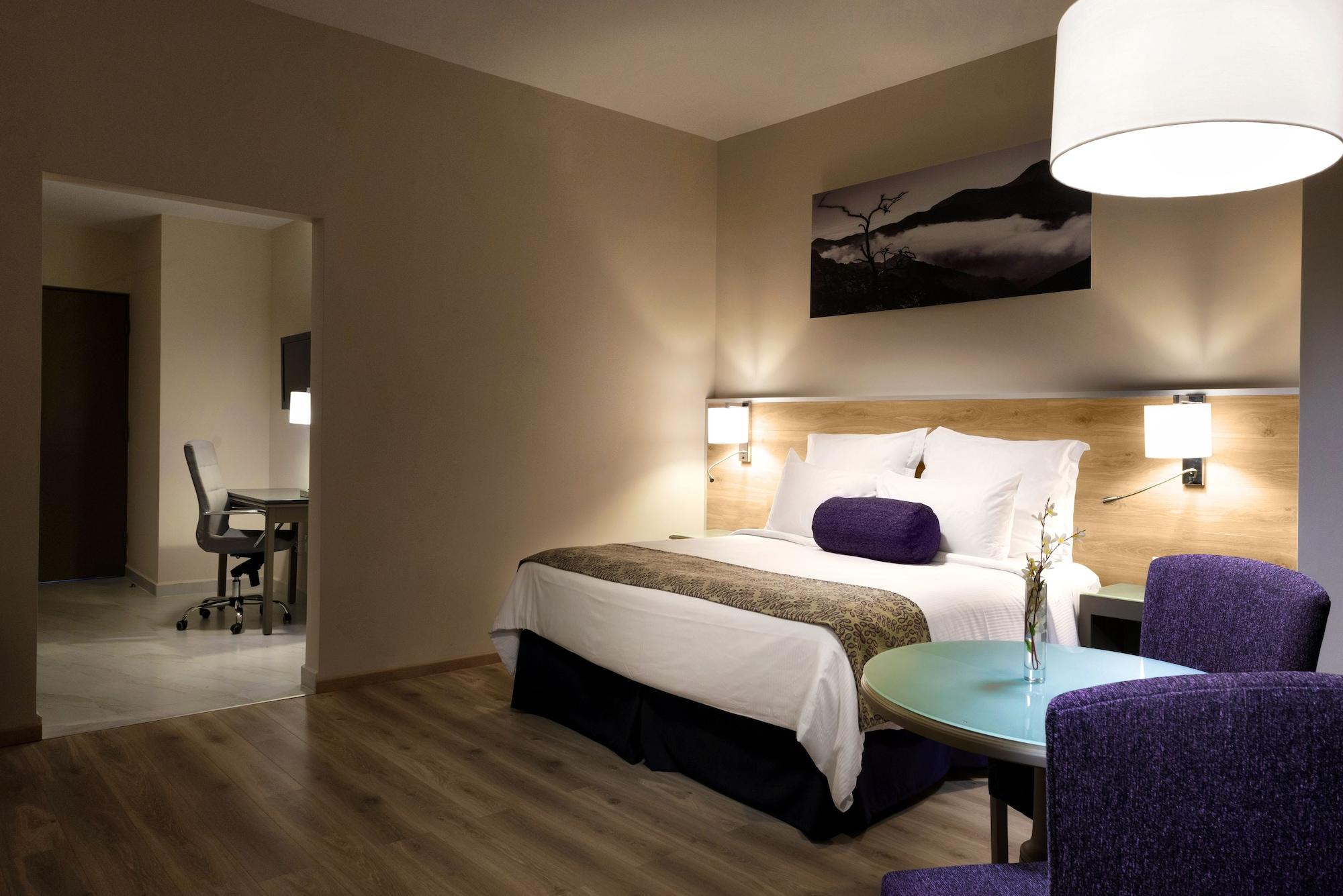 Krystal Monterrey Hotell Eksteriør bilde