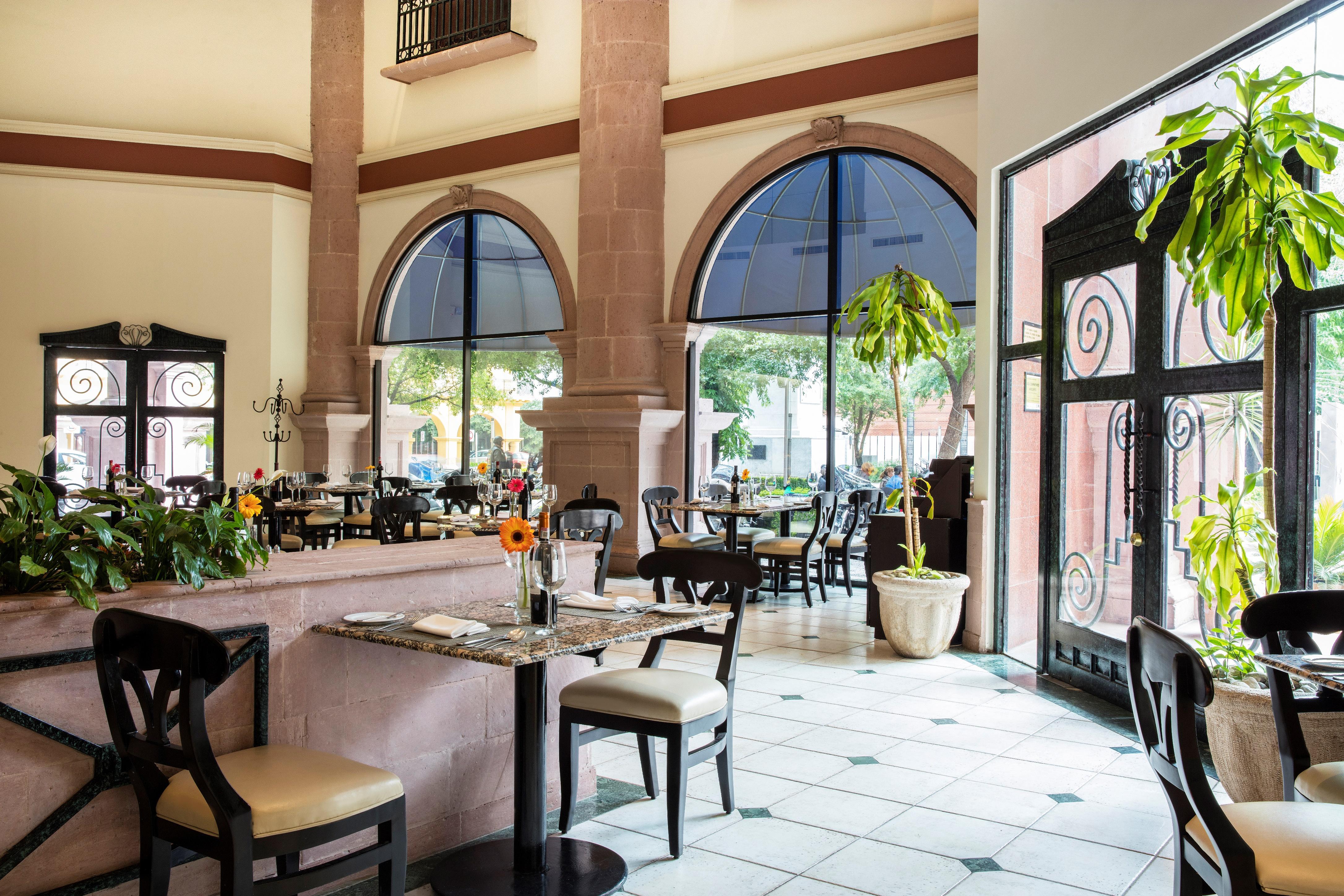 Krystal Monterrey Hotell Eksteriør bilde